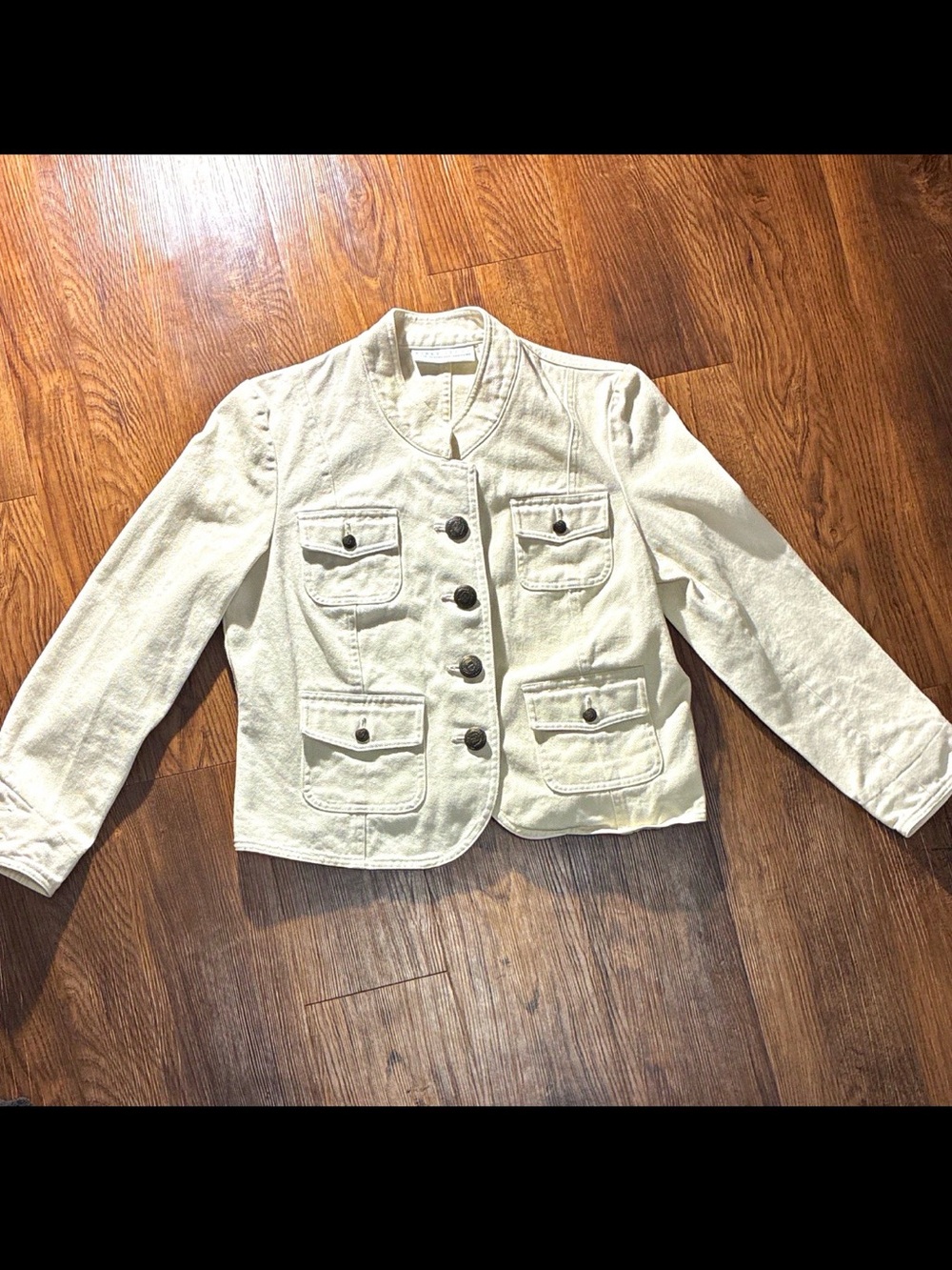 90’s Women’s First Issue Cream Utility Button-Front Jacket